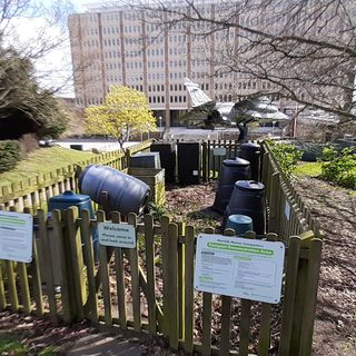 Alternative text should describe the visual content of the image.