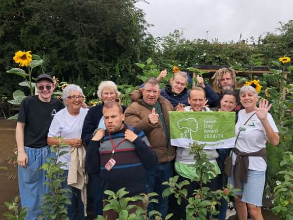 Alternative text should describe the visual content of the image.