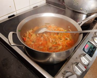 Alternative text should describe the visual content of the image.