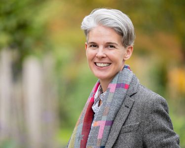 Alternative text should describe the visual content of the image.