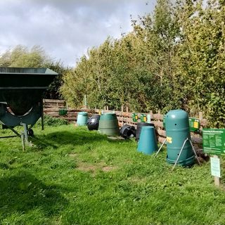 Alternative text should describe the visual content of the image.