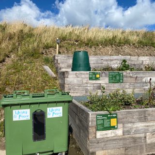 Alternative text should describe the visual content of the image.