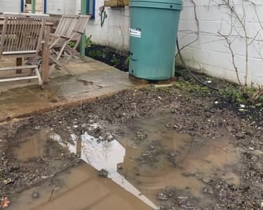 Alternative text should describe the visual content of the image.