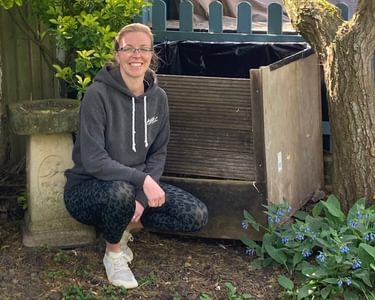 Alternative text should describe the visual content of the image.